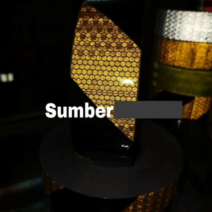 

Reflective Diamond Stiker Kuning-Hitam 2"IN x 45.M Scotchlite Lakban