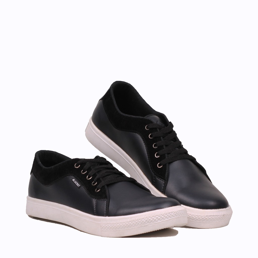 Sepatu Blucrat Frost