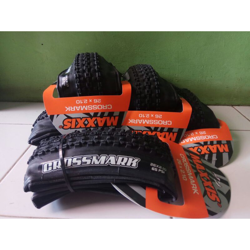 ban luar sepeda maxxis crossmark 26 x 2.10 210 2 10