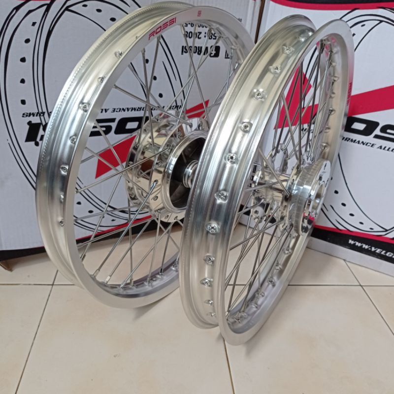 Velg rxk rxking rx-king rxz paketan 1set komplit  velg v-rossi 140 /140/17  pnp