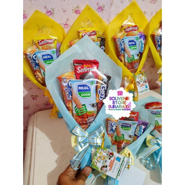 Bucket Snack Murah/ Bucket murah / Snack Ultah anak/ Bouquet Surabaya/Bingkisan Ultah /Snack Bouquet