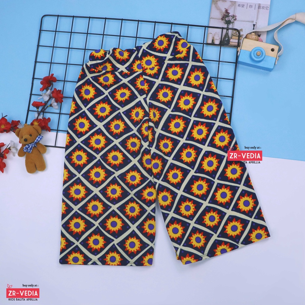 Kulot Motif Uk. 8-10 Tahun / Cullotes Pants Celana 3per4 Anak Perempuan Adem Pendek Murah