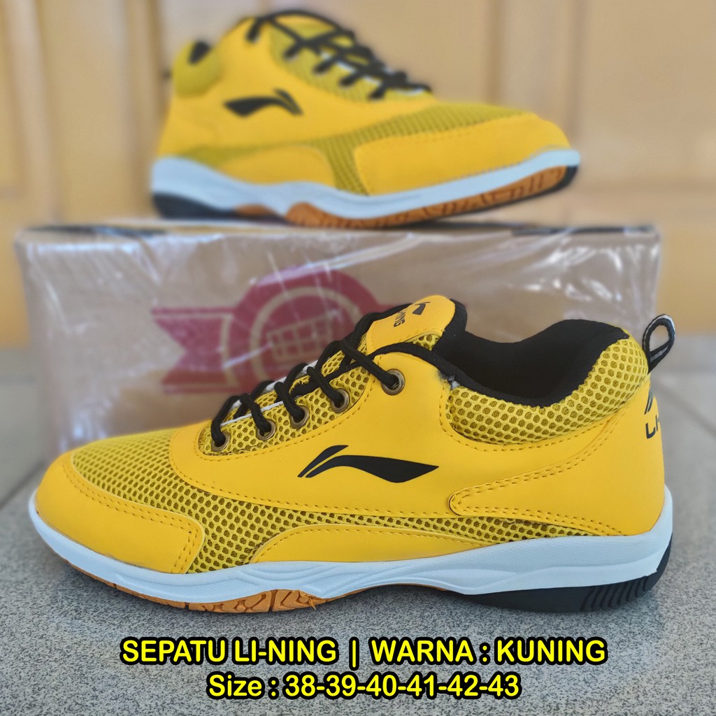 Sneakers Pria Sepatu Tenis Lining 4 Varian Warna