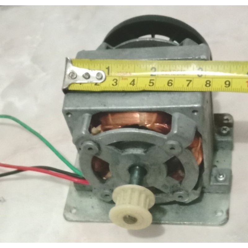 ac motor 220V