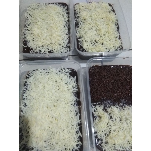 

brownies lumer (oleh-olehkhasjakarta)