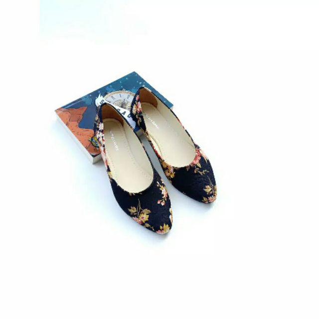 Flatshoes Wanita H13 Sepatu Plat Teplek Balet Wanita Murah-Hitam