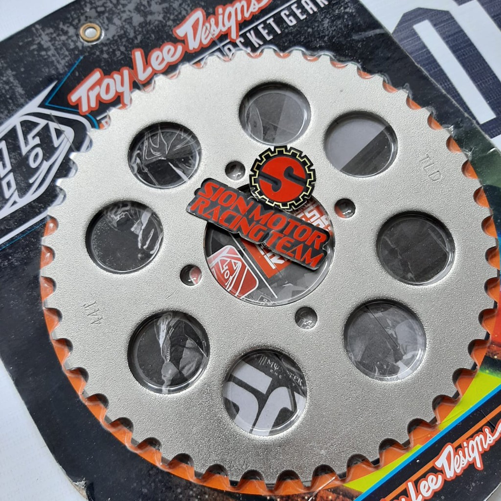 Gear Belakang Rear Sprocket Satria FU Old / Satria 2T / Smash / Shogun / Tornado 415/44T TLD Nickel-1