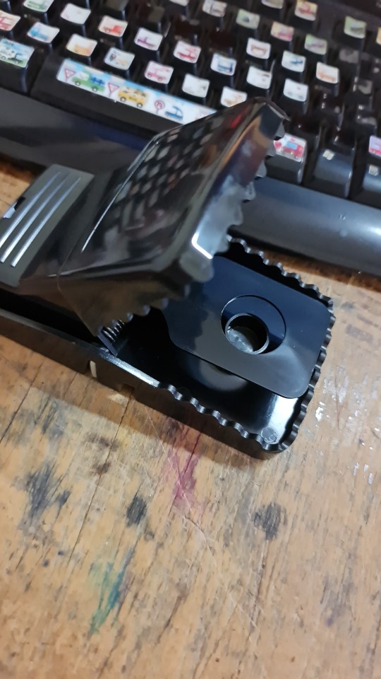 Joni Cat Perangkap Tikus Modern Lebih Efektif Dari Racun Tikus - Terlaris