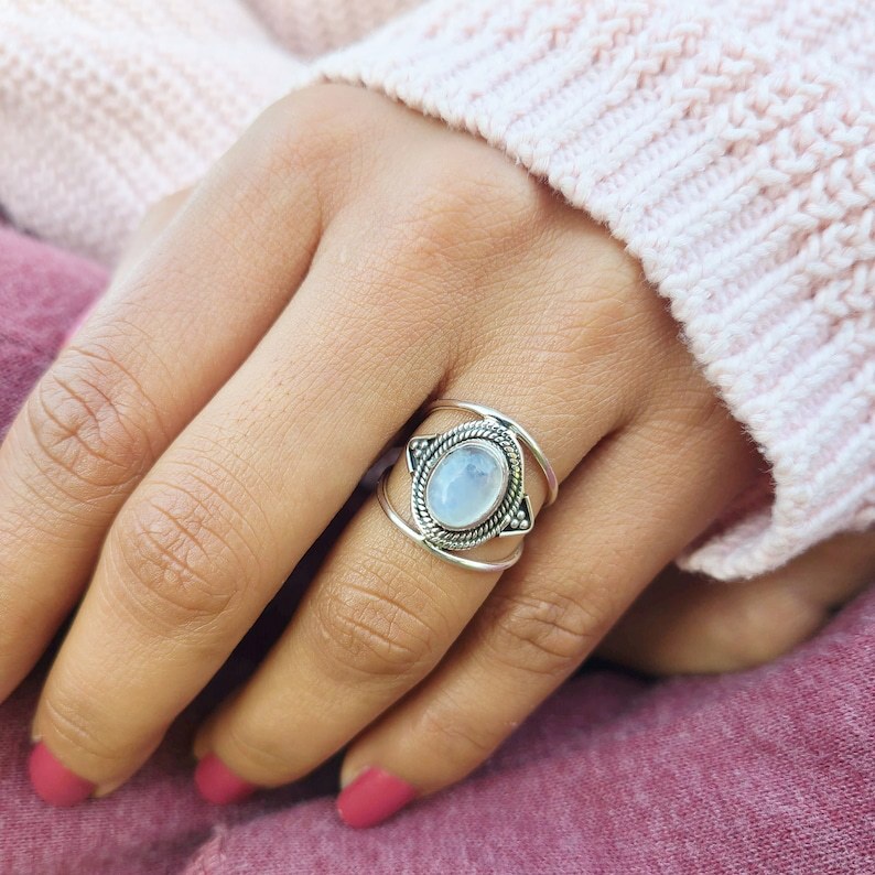 Cincin Batu Bulan Gaya retro Etnik Untuk Wanita