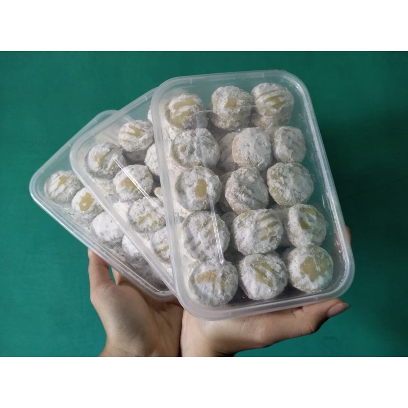 

kue salju