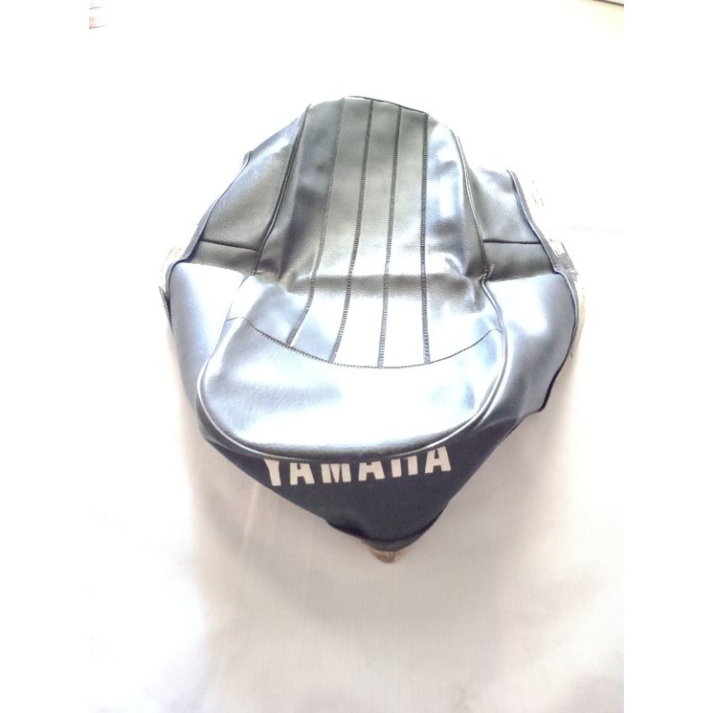 kulit sadel yamaha L2g tahun awal motor jadul antik klasik