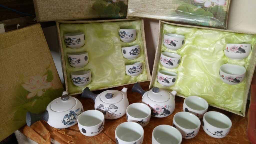 Chinese Tea Pot Set Ceramic C19 Classic 6 Cups Teko Teh Set 6 Cangkir Hadiah Souvenir Gift Box