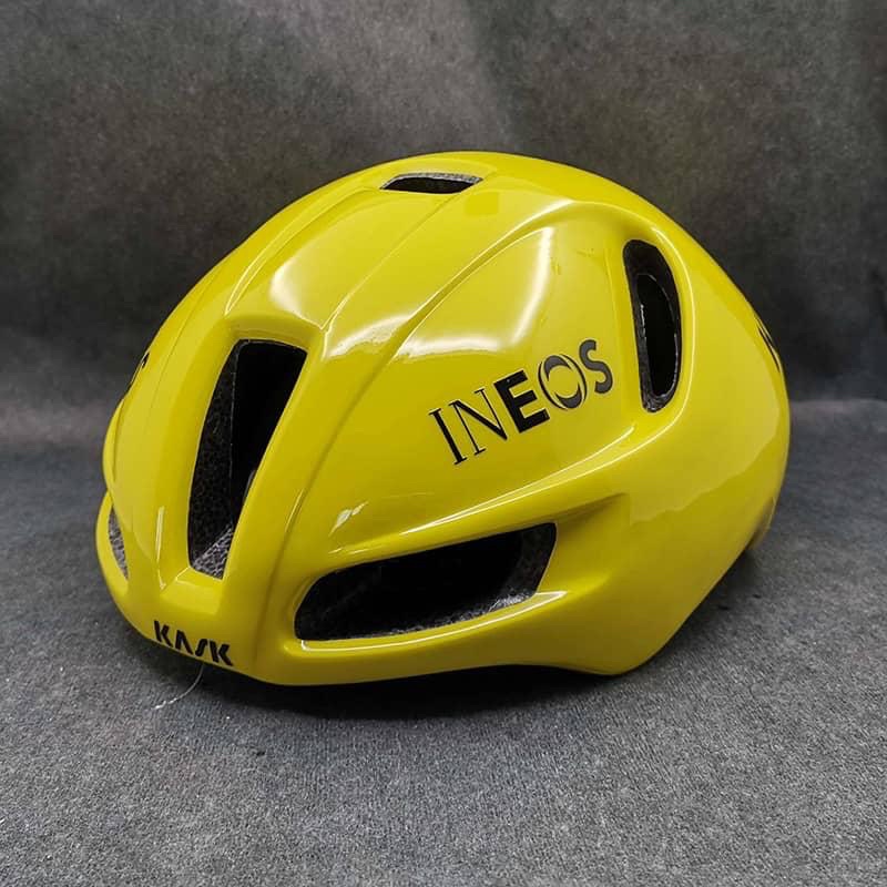 KaskUtopiaHelmBersepeda