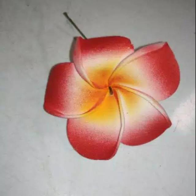 Bunga Kamboja busa imitasi hiasan rambut cemara adat bali