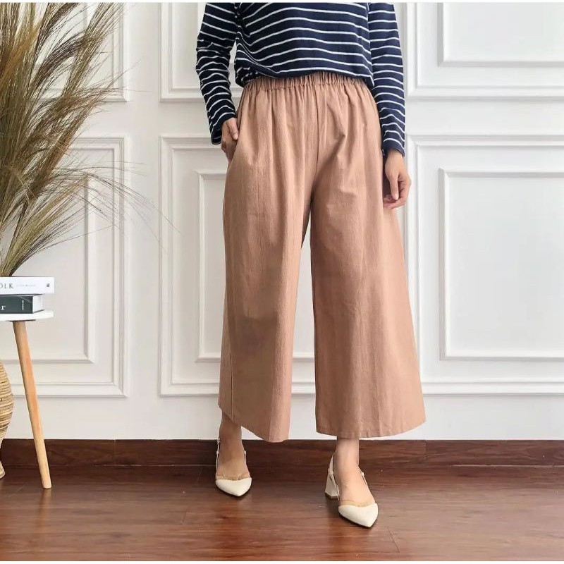 Yona Pants Toast Fixpose