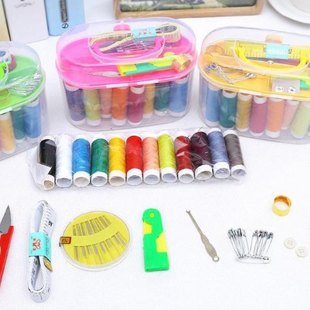 Set Alat Jahit Peralatan Menjahit Benang Jarum Gunting / Sewing Kit