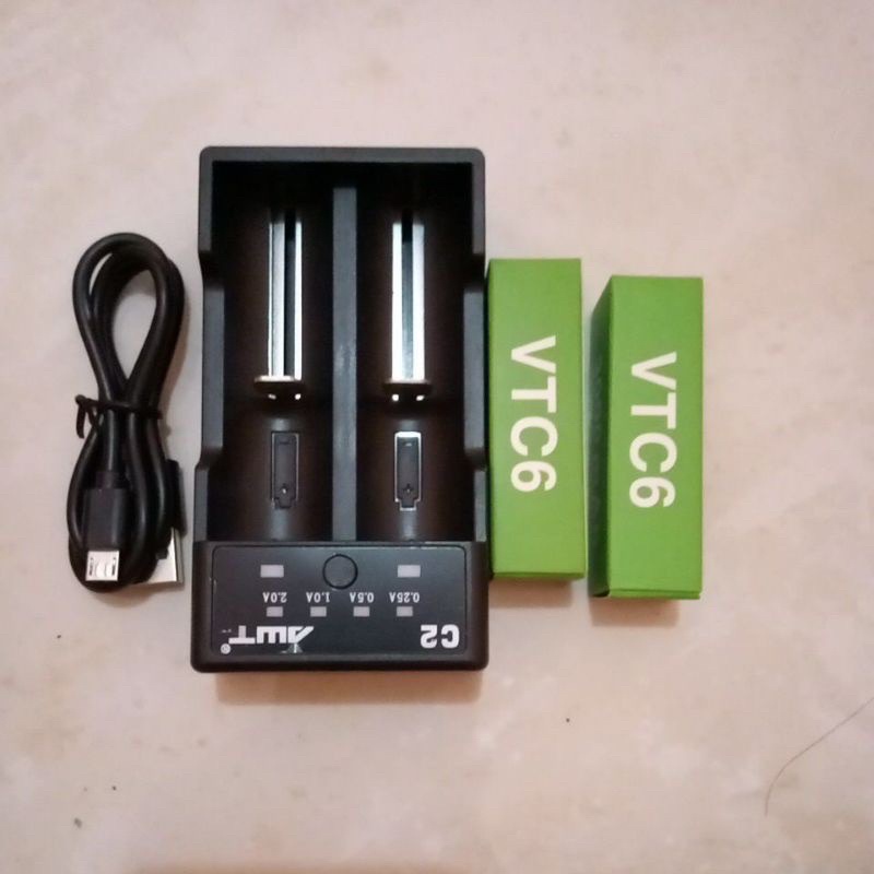 PROMO 2 Pcs Bateri VTC 6 plus CHARGER AWTC2 2 Slot