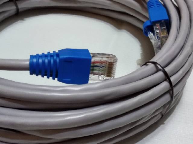 Kabel Lan UTP Cat5E 25 meter siap pakai sudah dicrimping rj45 dan plug booth