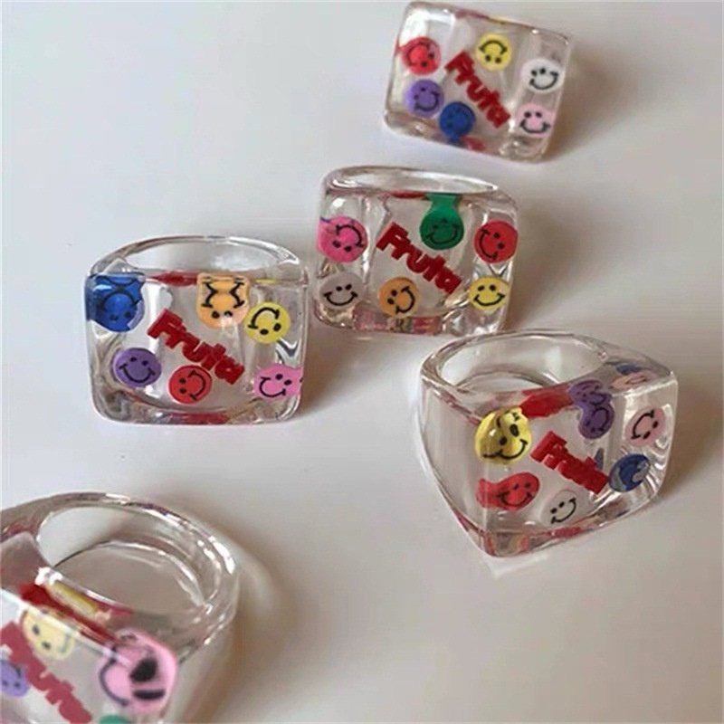 Versi Korea Transparan Putih Kartun Anime Resin Cincin Sederhana Tersenyum Kristal Warna Persegi Cincin Wanita Lucu Jari Telunjuk Bersama Cincin