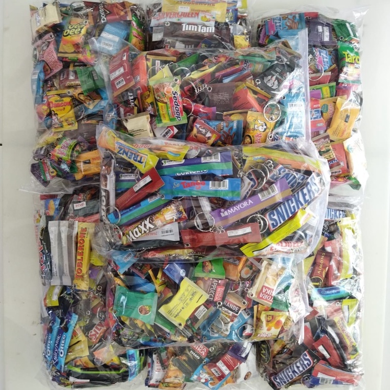 1 PAKET ISI 100 PCS GANTUNGAN KUNCI SNACK MAKANAN MINUMAN MURAH SOUVENIR PERNIKAHAN GANCI UNIK LUCU HADIAH ULANG TAHUN CENDERAMATA ACARA PESTA GROSIR GRATIS ONGKIR SEINDONESIA-100 PCS