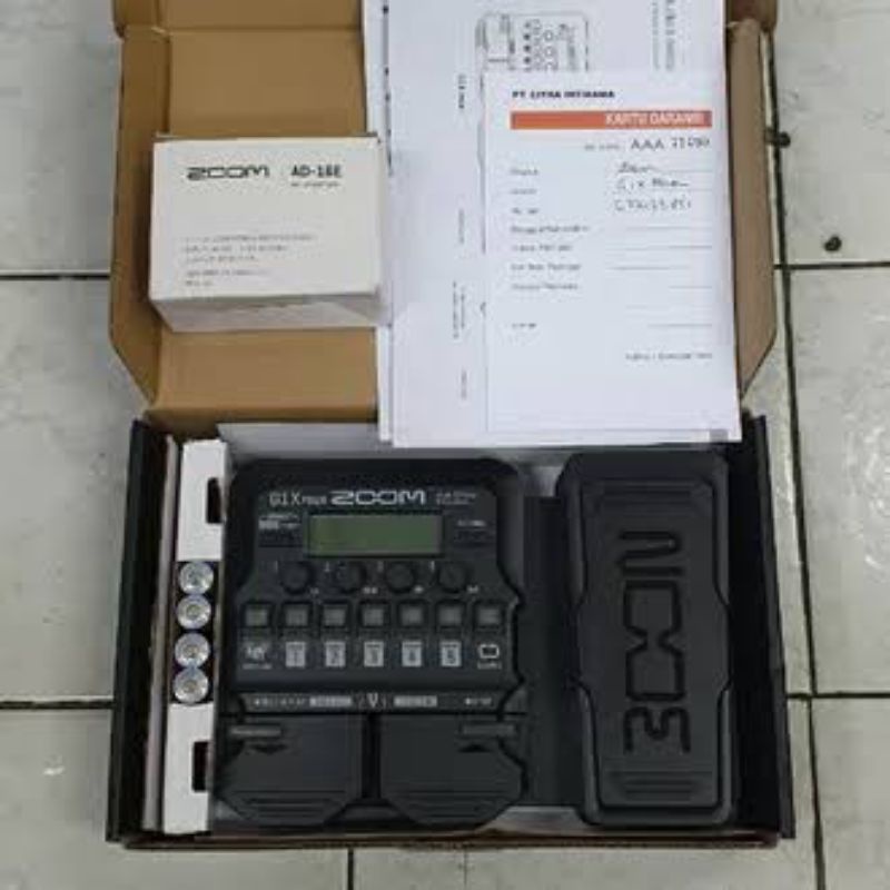 ZOOM G1X FOUR MULTI EFFECT GITAR ORIGINAL G1x four