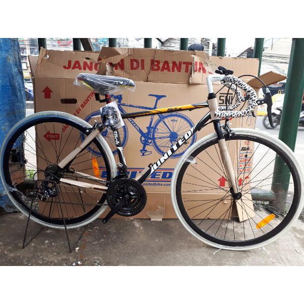 Sepeda Fixie Balap OperGigi United Slick 02 Free Ongkir Jabodetabek