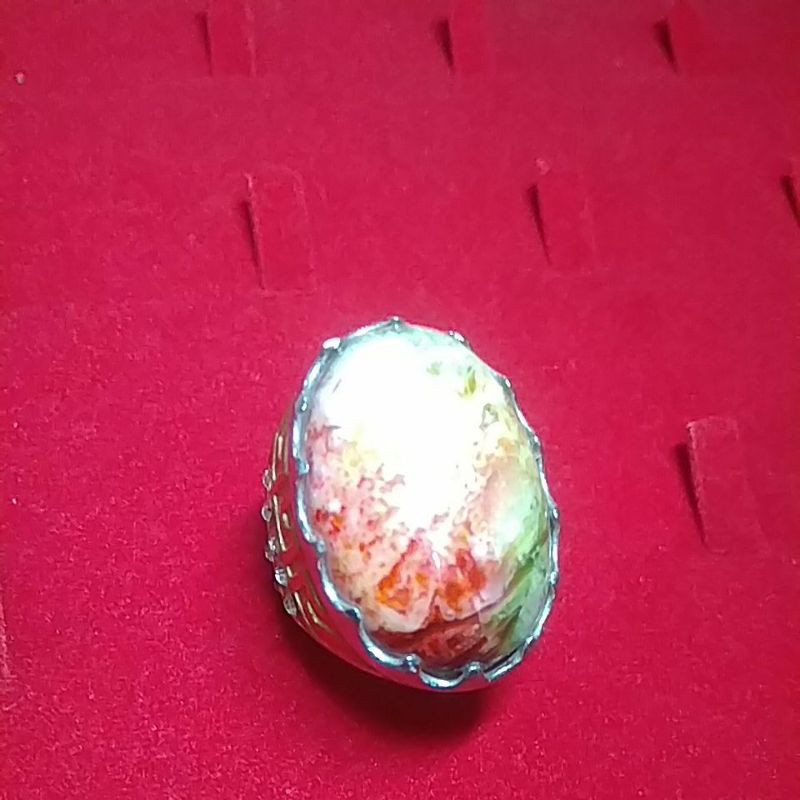 Batu Pancawarna Kristal