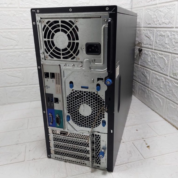 HP Proliant ML310e Gen8 v2 Server Tower Ram 8Gb (8Gbx1) HDD 1TB