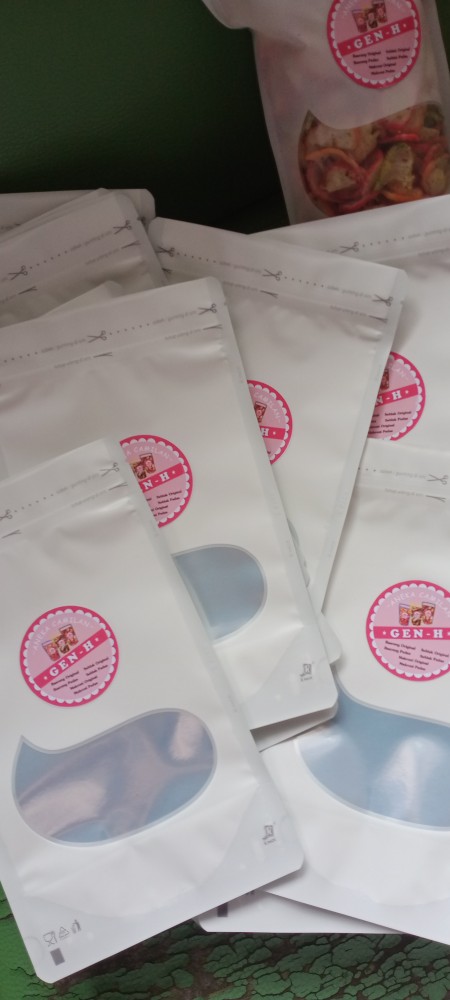 Standing Pouch Transmetz Window Kombinasi 14x23 Black Hitam White Putih 500z