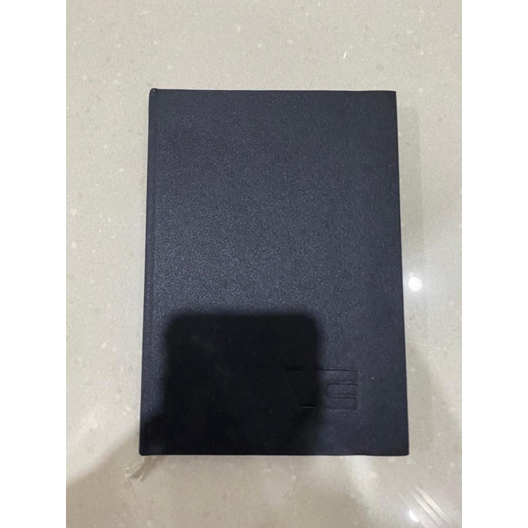 

[NEW] BUKU TULIS POLOS NOTEBOOK SOFT COVER UNTUK ANAK KULIAH SEKOLAH SKETSA SKETCH CATATAN ATK ADA TALI KARET HARD COVER HITAM KANTOR OFFICE