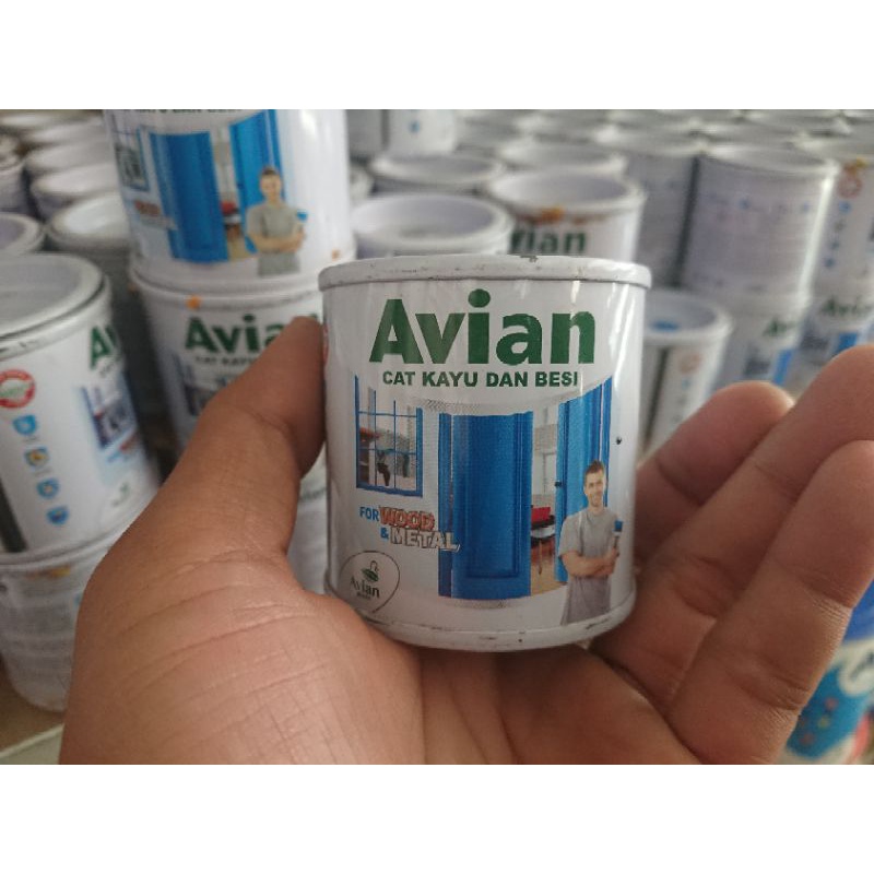 

Cat / Coating Avian besi dan kayu size 100cc warna Biru 733 dan menyediakan beberapa varian warna
