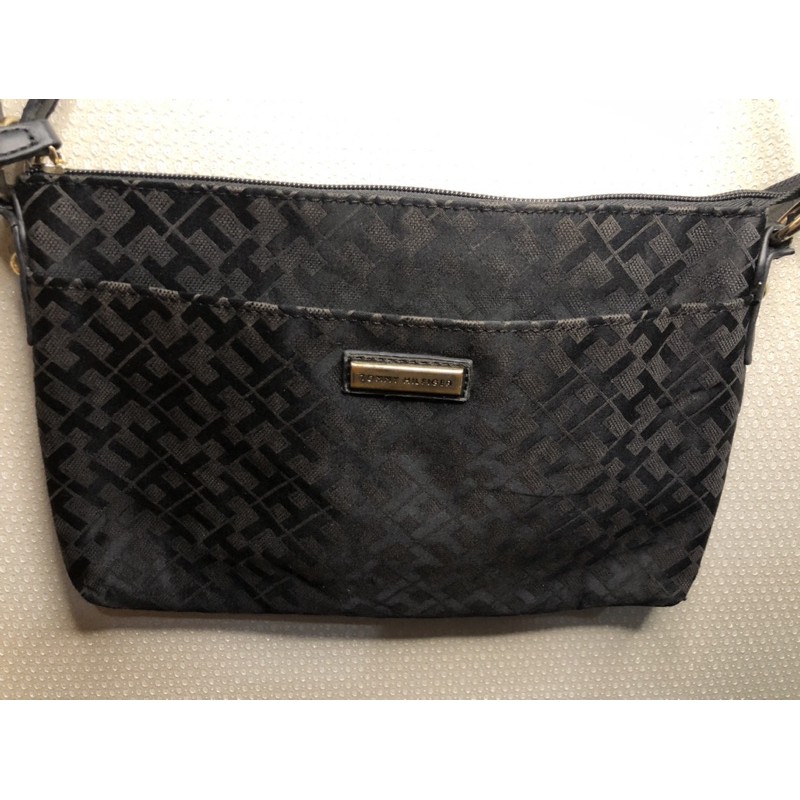 TOMMY HILFIGER Tas Selempang Crossbody Canvas Hitam Preloved