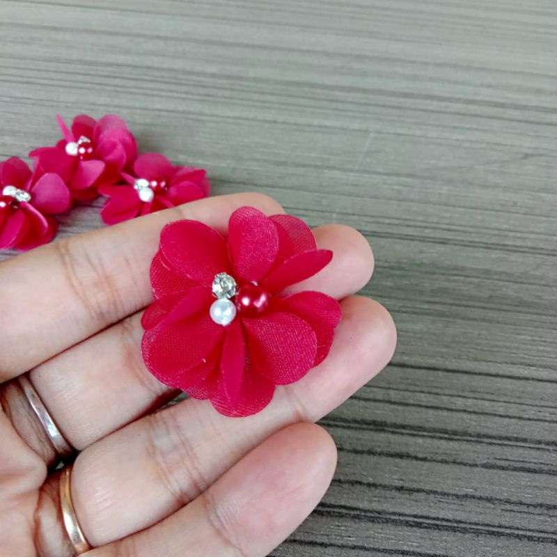 bunga organza ukuran 3 cm