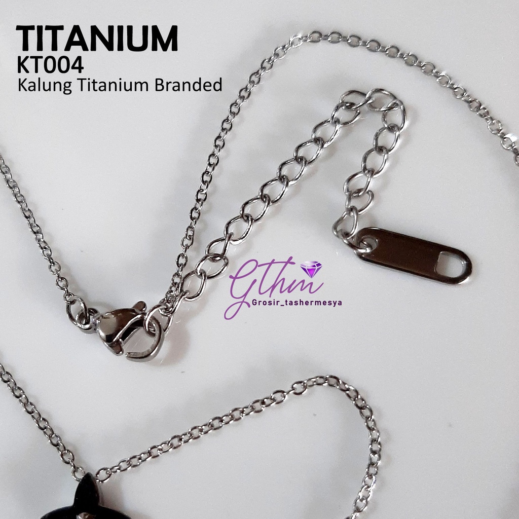 kalung titanium branded halus LV bunga kt004 anti karat anti alergi