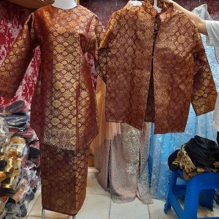 Baju pengantin palembang songket adat Palembang