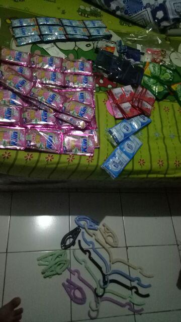 Kispray 1 Renceng Isi 12 Sachet