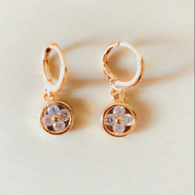 Anting Wanita Model Flower Gold Zuping