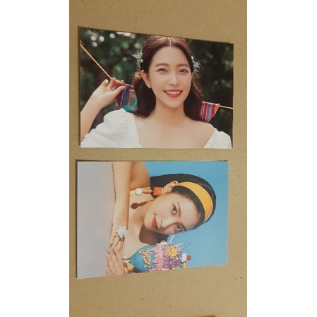 POSTCARD SUMMER MAGIC YERI RED VELVET