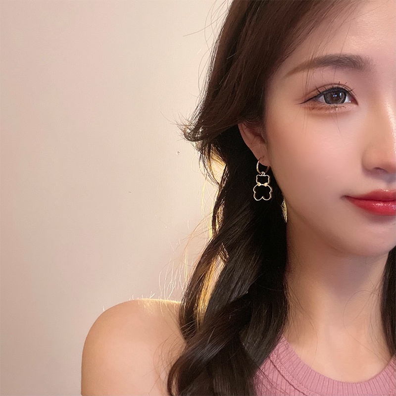 Anting Beruang Logam Busur Lucu Aksesoris fashion Korea Wanita