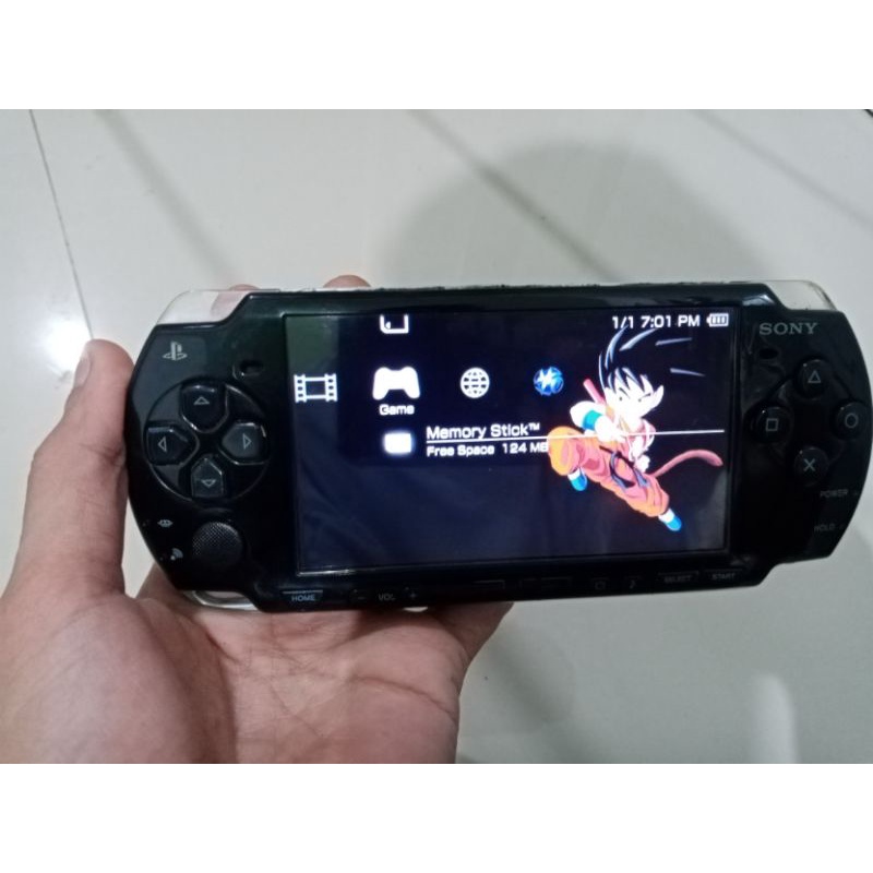 PSP 2000