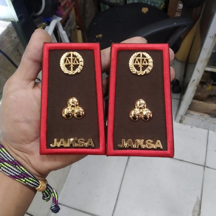 

FLASH SALE!!! PANGKAT JAKSA 3D KAJARI JAKSA KEJAKSAAN RI TERBARU
