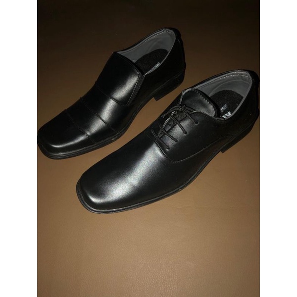 sepatu pantopel hitam formal pria/sepatu kerja hitam formal