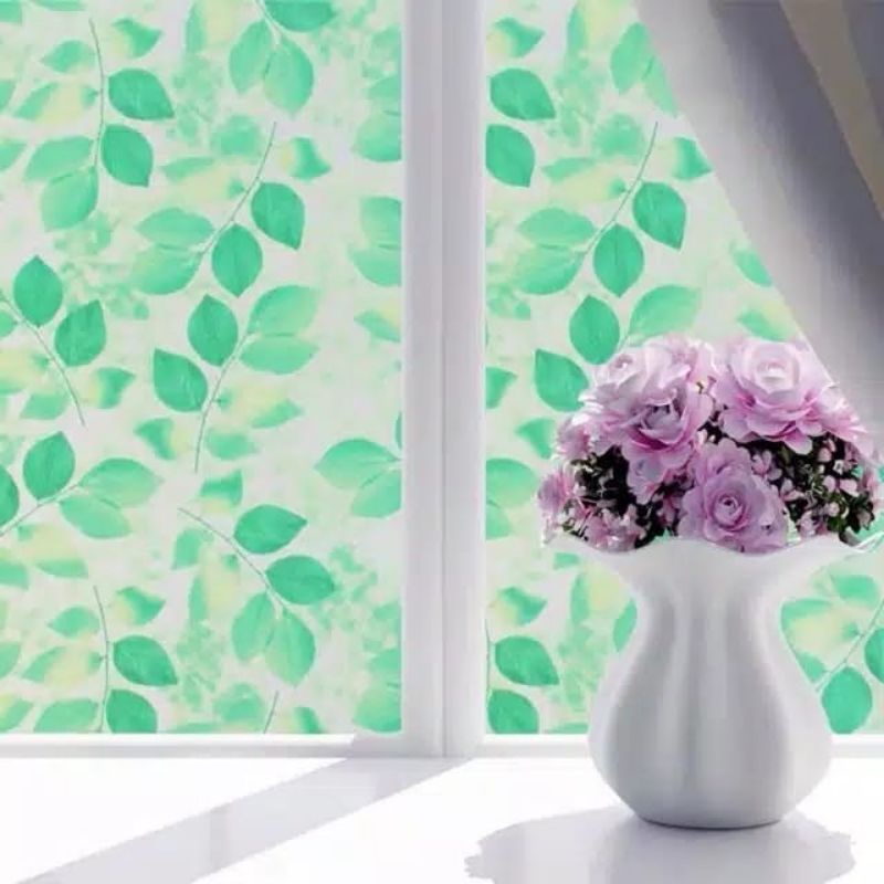 stiker kaca motif daun hijau muda