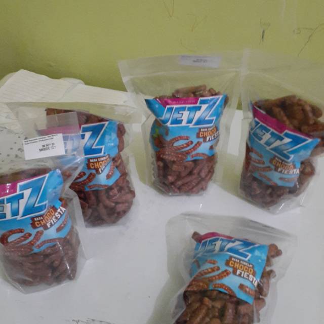 

Cokelat jetz