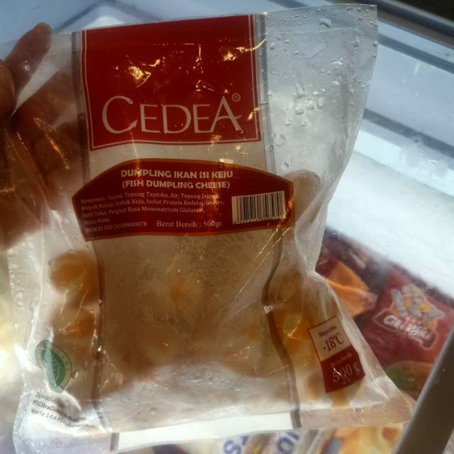 

Cedea Dumpling isi keju