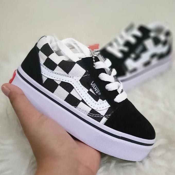DISKON sepatu anak vans oldskool catur
