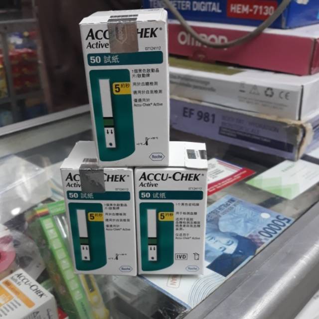 

Strip cek gula darah ACCU CHEK