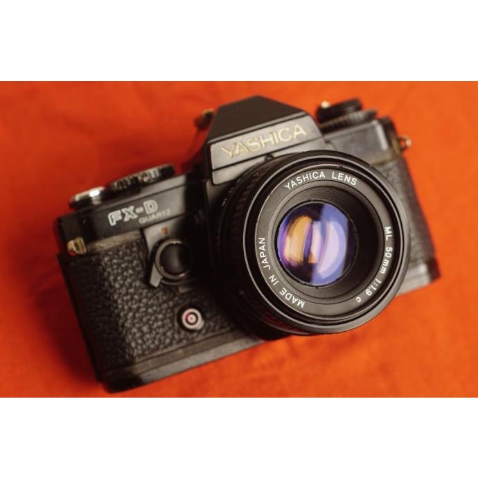 SLR Analog - Yashica FX-D Quartz