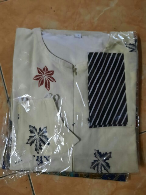 Blouse Batik Wanita Bahan Katun Premium