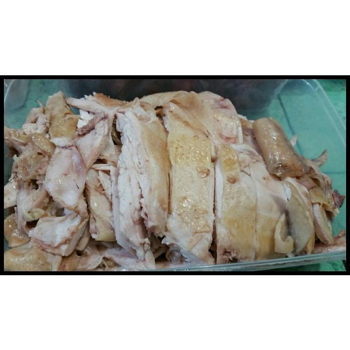 

Ayam Kampung Rebus / Ayam Pek Cam Kee. Halal
